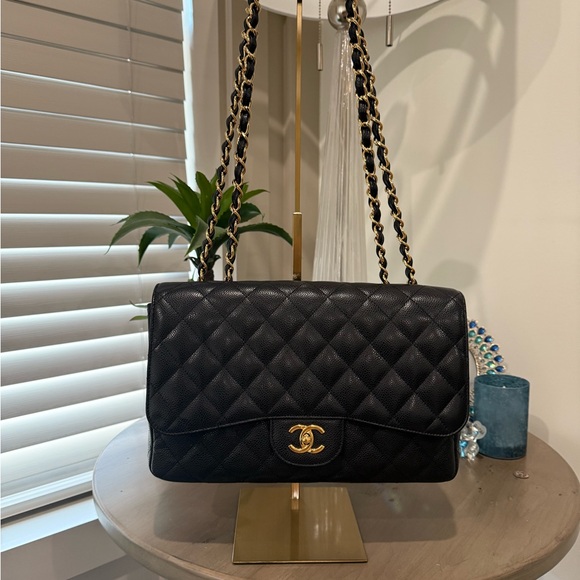 CHANEL Handbags - CHANEL Jumbo Black Quilted Leather Shoulder Bag with Gold Hardware